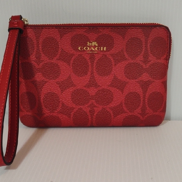 Coach Handbags - Coach Corner Zip Signature Wristlet New With Tags, Care Card & Box